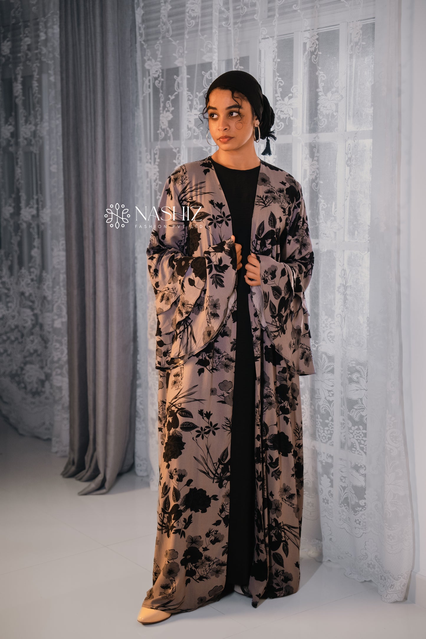 Fall Collection '24 - Black & Grey Floral Print Kimono [NF052]