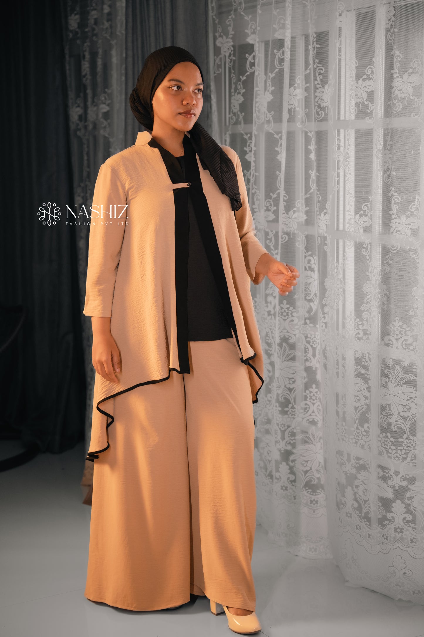 Fall Collection '24 - Beige and Black Suit [NF032]