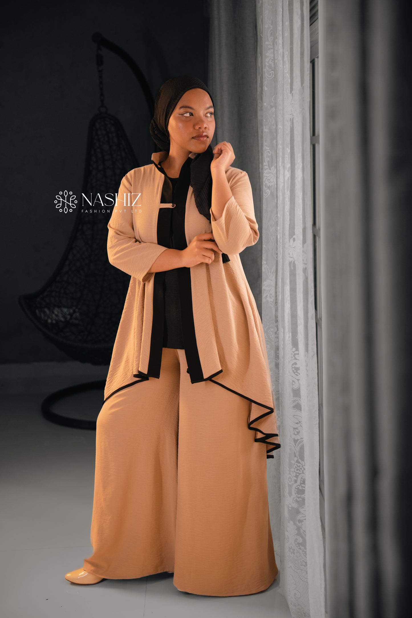 Fall Collection '24 - Beige and Black Suit [NF032]