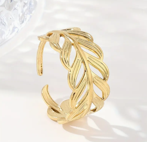 Gold Leaf Ring