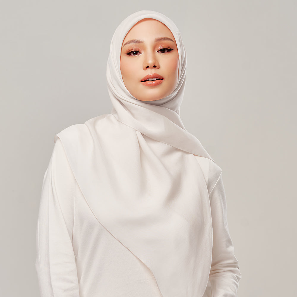 Zahra Square Collection - White